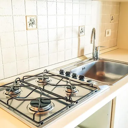 San Francesco * לאזיסה